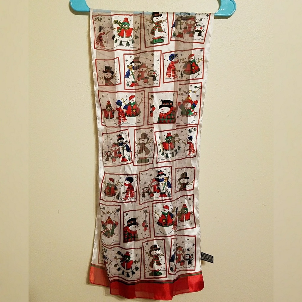 Snowman fashion scarf